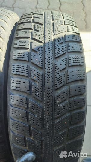Kumho I'Zen KW22 185/65 R15