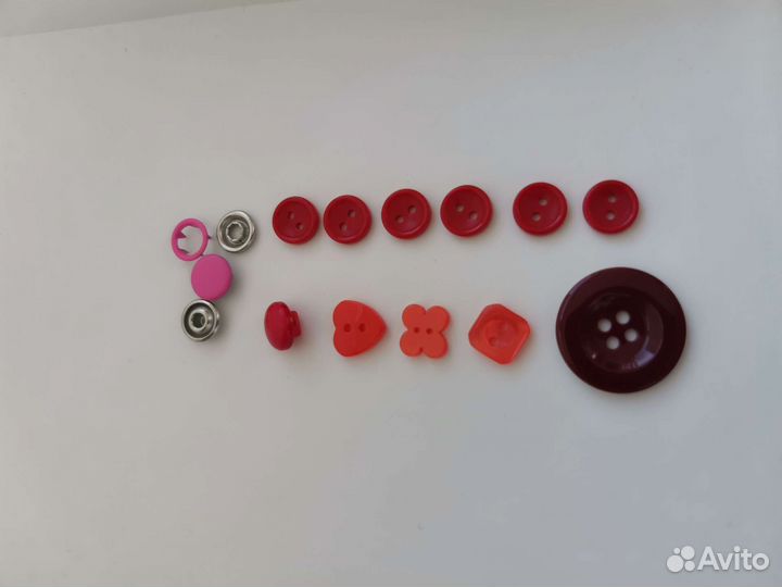 Пуговицы и конфетти пайетки