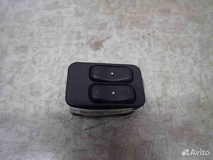 Блок управления стеклоподъемниками Opel Zafira (A)