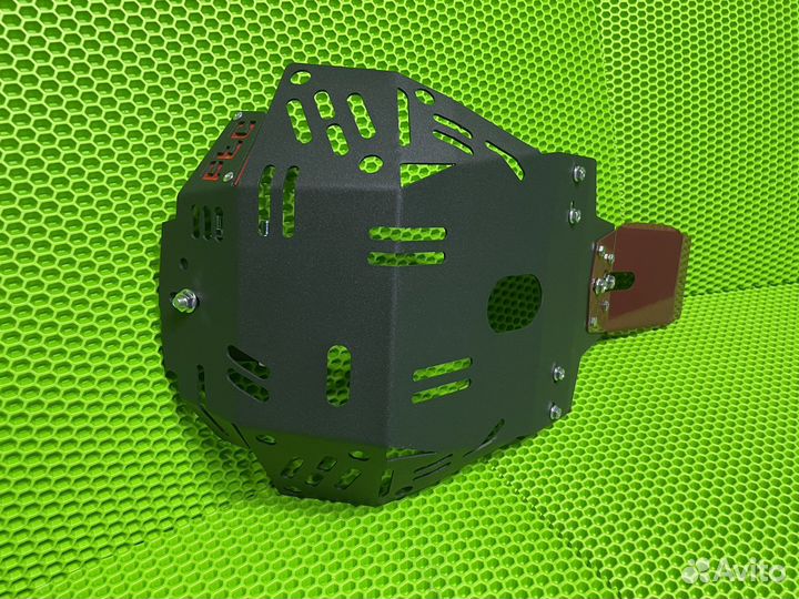 Защита двигателя на BSE Z3 250 Model Armor