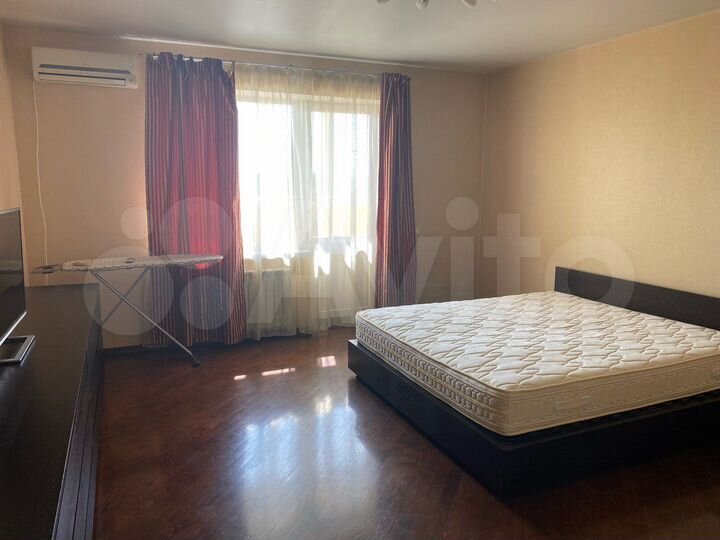 2-к. квартира, 94 м², 13/20 эт.