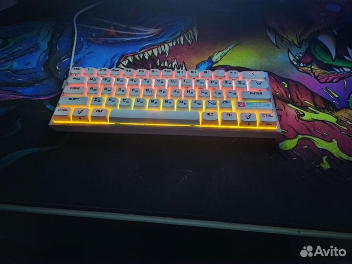 Кастом на базе Reddragon fizz