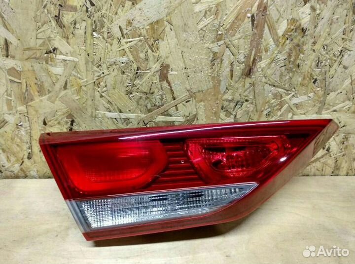 Elantra 16 Фонарь задний внутренний левый (Китай)