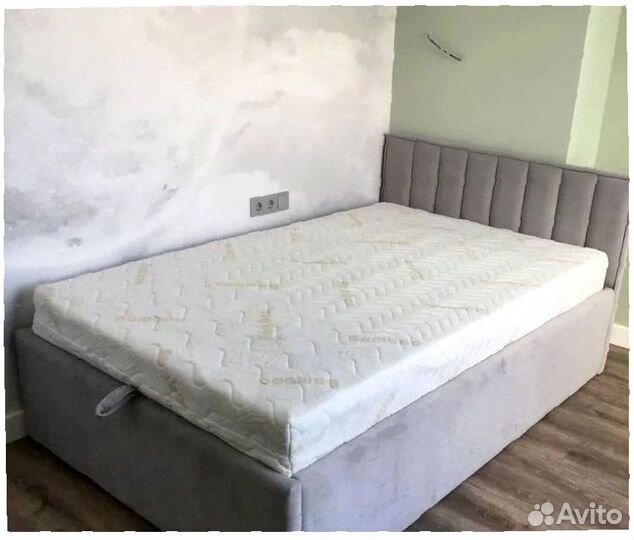 Кровать мягкая односпальная на заказ
