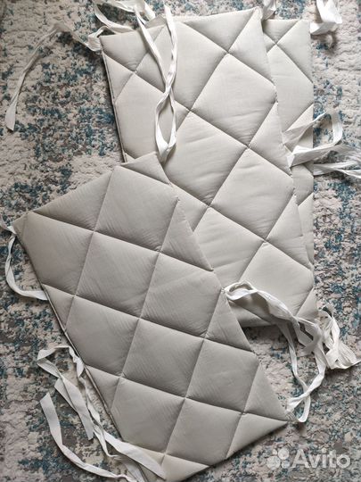 Бортики в детскую кроватку