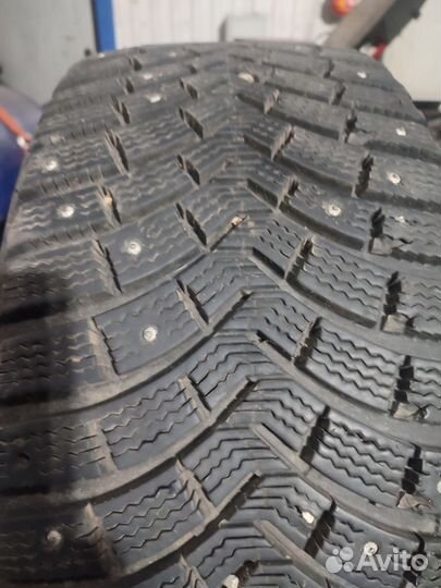 Meshiline MH777 245/45 R18 100B