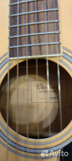 Отличная акустическая гитара Homage