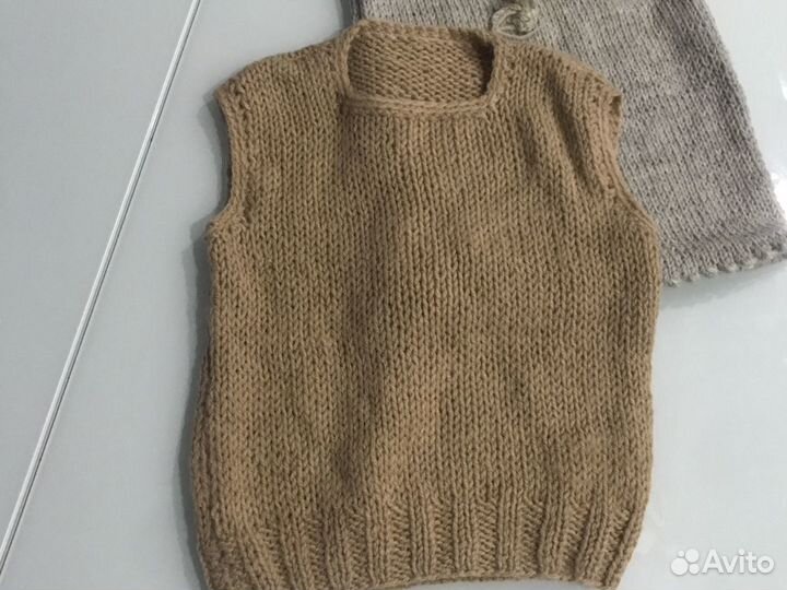 Желетка шерстяная детская