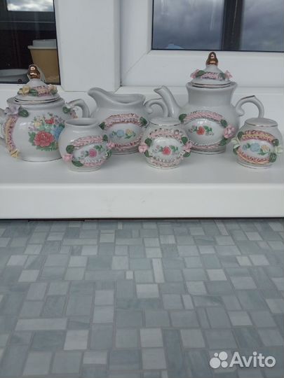 Сувенирный сервиз