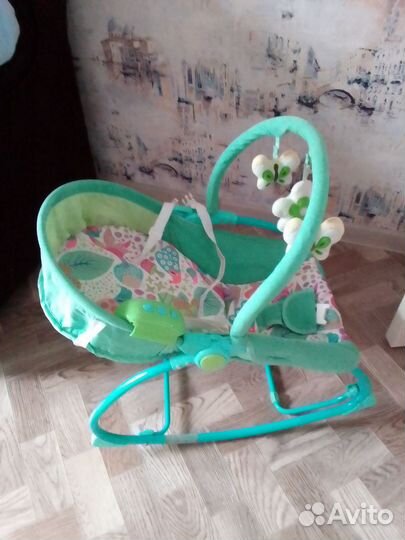 Шезлонг детский