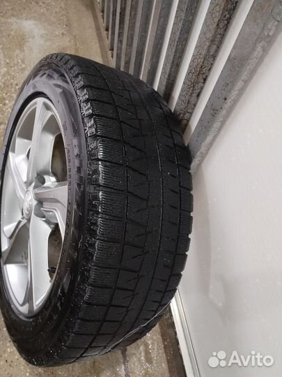 Corsa 2233 215/55 R17