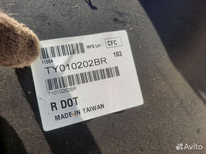 Крыло переднее правое Toyota corolla 120 e12