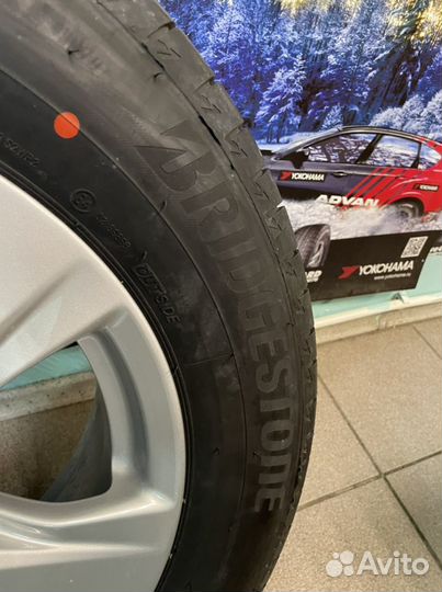 R17 Bridgestone Alenza 001 225/65, PCD 5x114.3 DIA 60.1