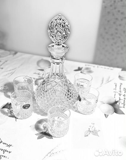 Графин и стаканы богемия