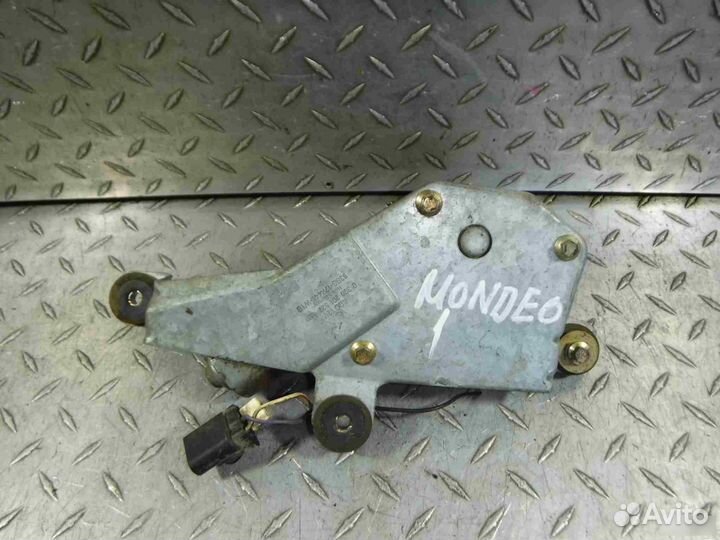 Моторчик стеклоочистителя задний Ford Mondeo 1