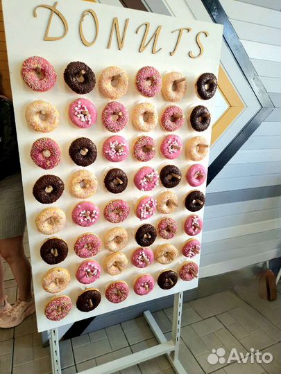 Стенд для пончиков Donuts