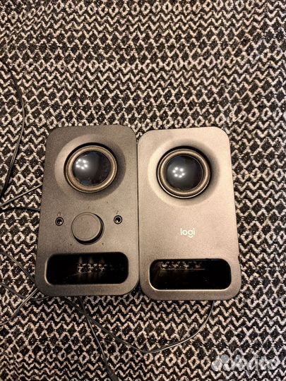 Компьютерные колонки logitech