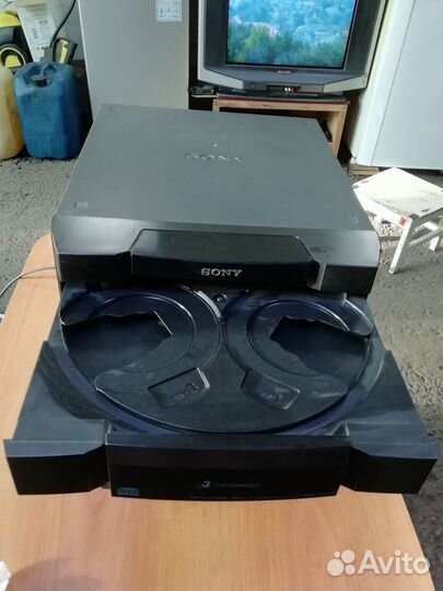 Продам Музыкальный центр Sony