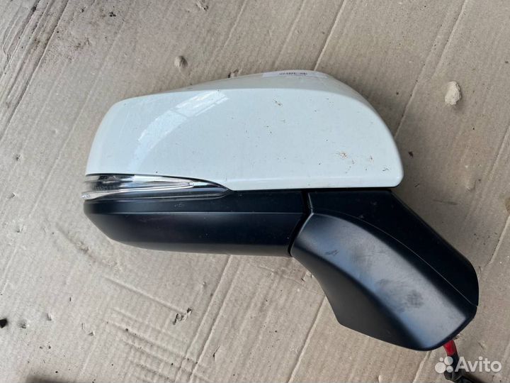 Зеркало правое Тойота рав 4 XA 50 кузов