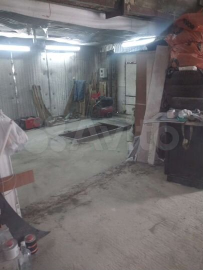 Гараж, > 30 м²