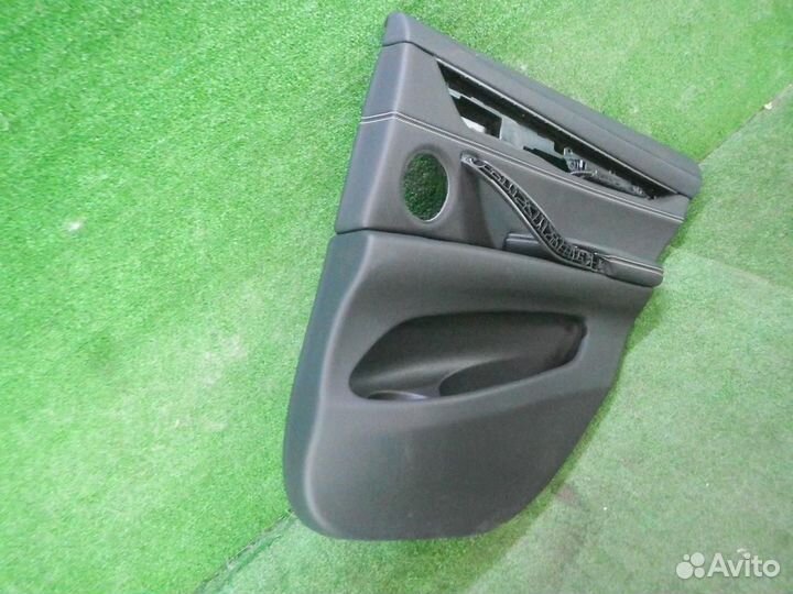 Обшивка двери задняя правая BMW X6 F16 (2014-2020)