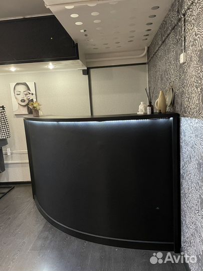 Стойка ресепшн бу