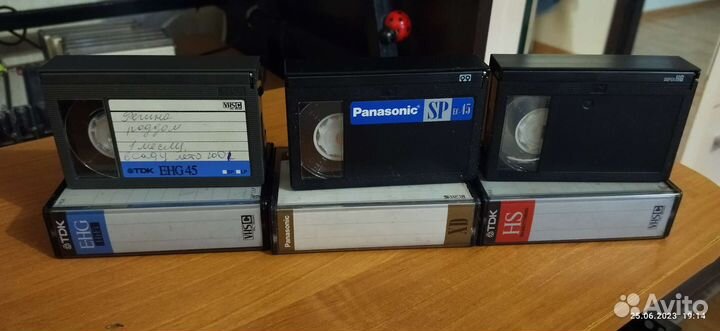 Кассеты для видеокамеры