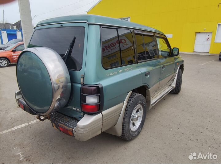 Mitsubishi Pajero 3.0 МТ, 1997, 250 000 км