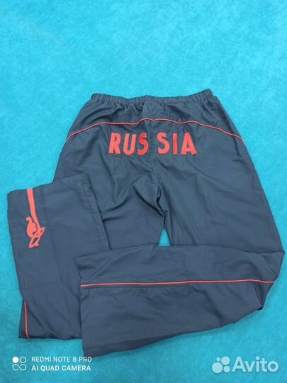 Спортивный костюм