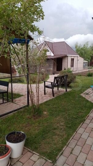 Дом 200 м² на участке 15 сот.