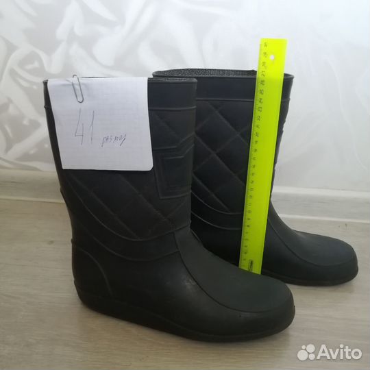 Резиновые сапоги