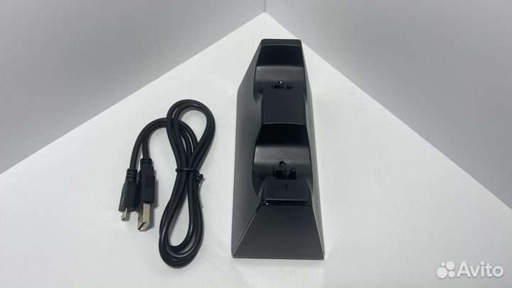 Зарядная станция PS4