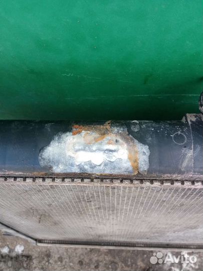 Радиатор охлаждения Toyota Land Cruiser 200