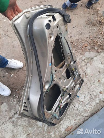 Дверь Toyota Mark 2 GX 71