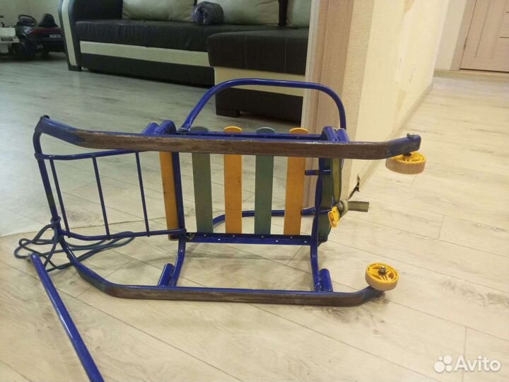 Детские санки с колесами