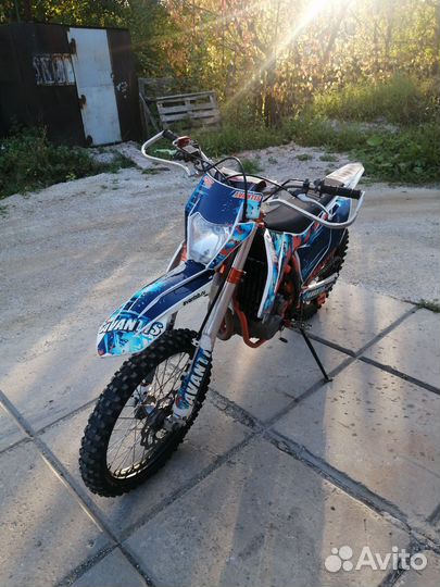 Авантис эндуро 250