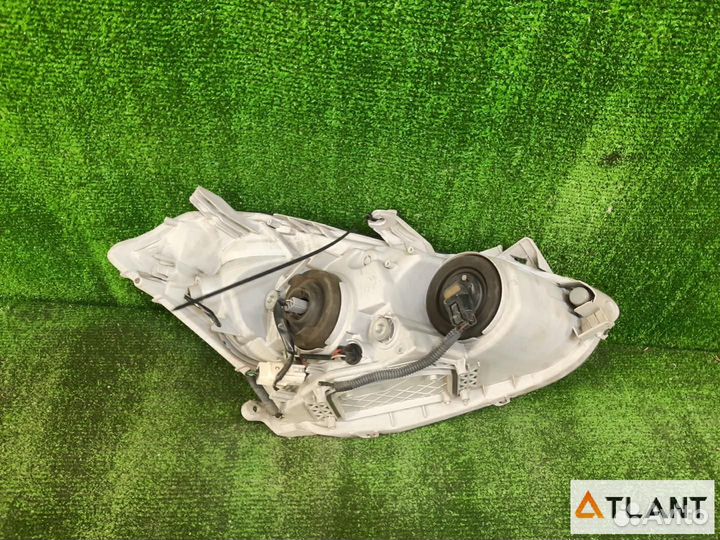 Фара передняя левая toyota caldina