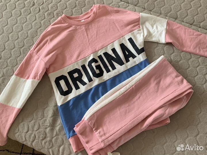 Спортивный костюм