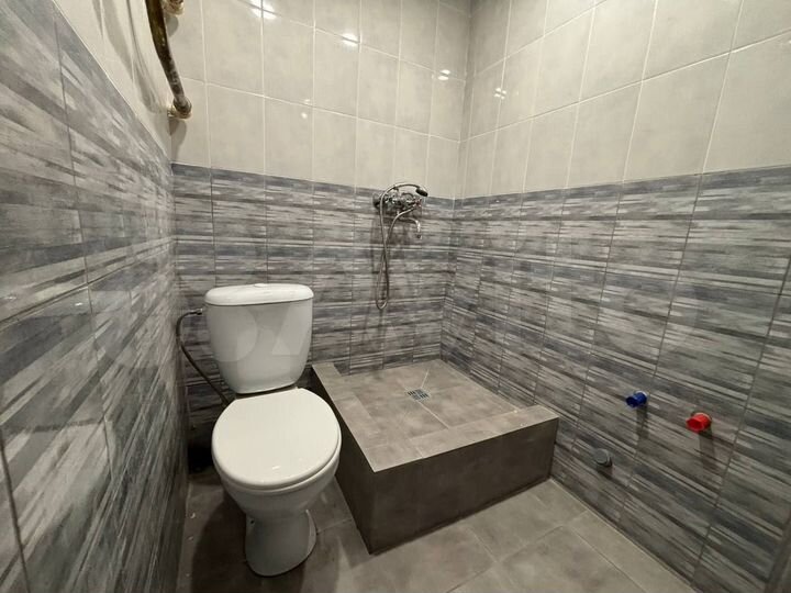 Квартира-студия, 11 м², 1/9 эт.