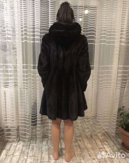 Шуба норковая с капюшоном