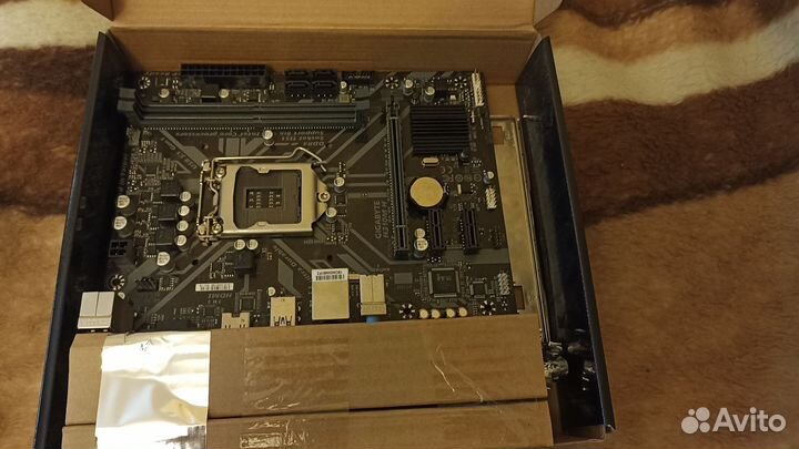 Gigabyte h310m h