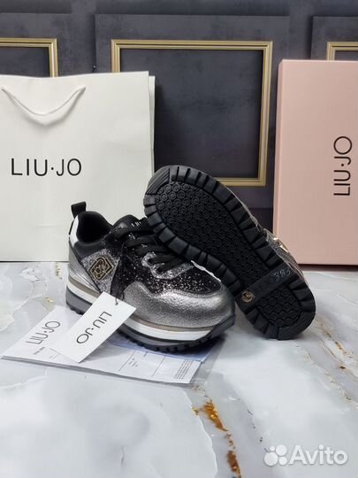 Кроссовки liu jo