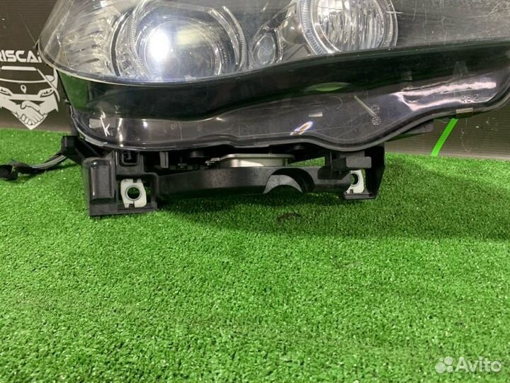 Фара ксеноновая передняя правая Bmw 5-Series E60