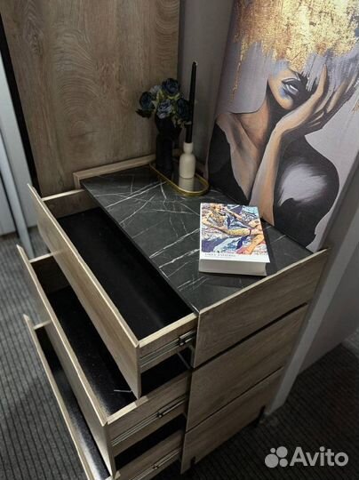 Комод с ящиками в наличии