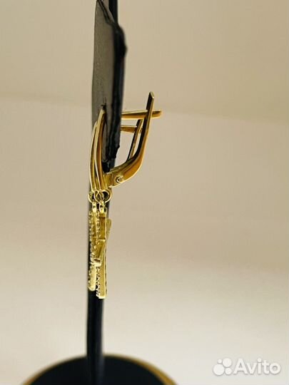 Золотые серьги крестики 585