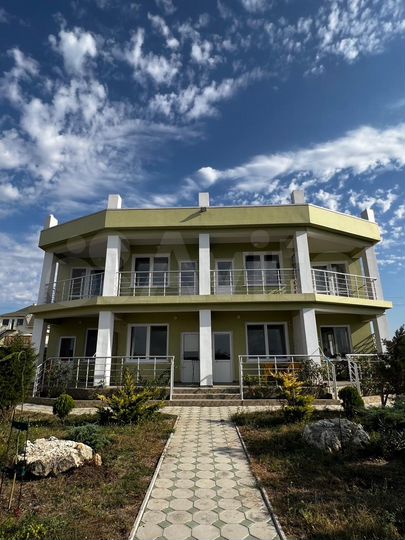 Дом 300 м² на участке 8,6 сот.