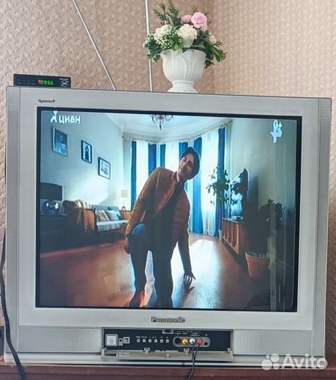 Телевизор Panasonic TX-29P80T