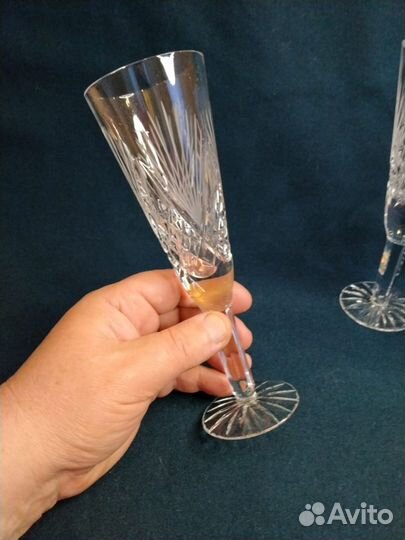 Хрустальные бокалы/фужеры