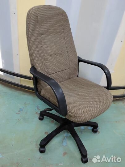 Кресло офисное Tetchair сн747 беж/ткань бу