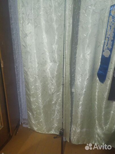 Продам новый спиннинг